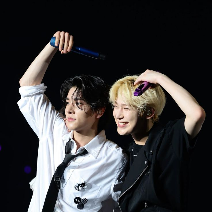 siloness♡enhypen is 7 tweet media