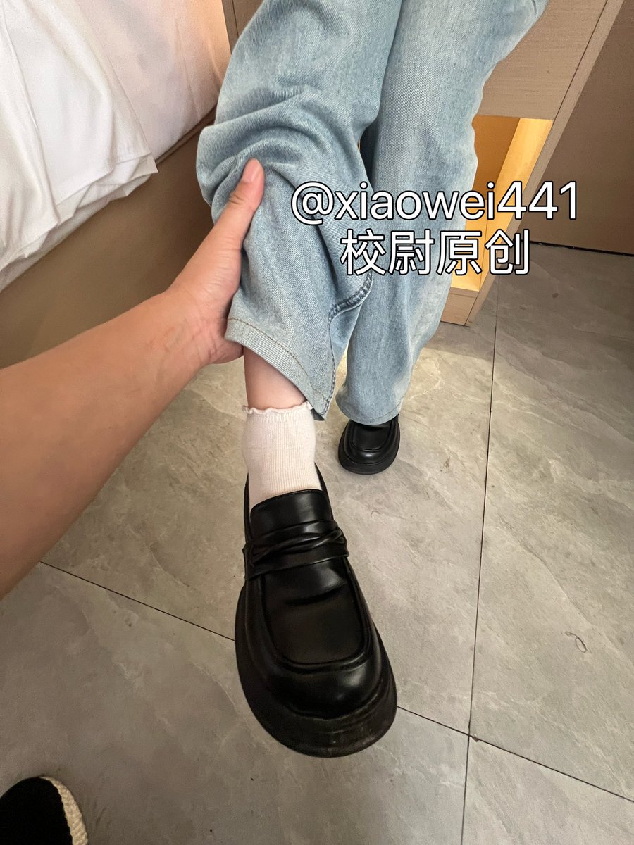 摸丝校尉 tweet media