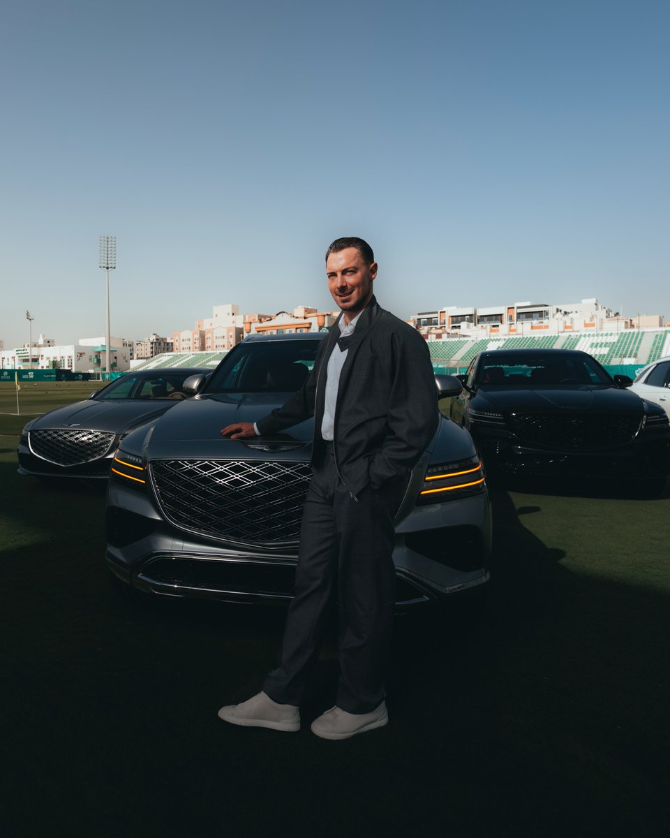 GenesisMynaghi's tweet image. وصول النخبة 🫱🏻‍🫲🏼
جينيسس، الفخامة التي تليق بالأبطال
و شراكة تُجسد القمة 🤍

The Elite Has Arrived 🫱🏻‍🫲🏼  
Genesis, luxury that matches the champions.  
A partnership that defines the pinnacle 🤍

#GenesisMYNaghi #Genesis
#جينيسيس_الناغي #الأهلي