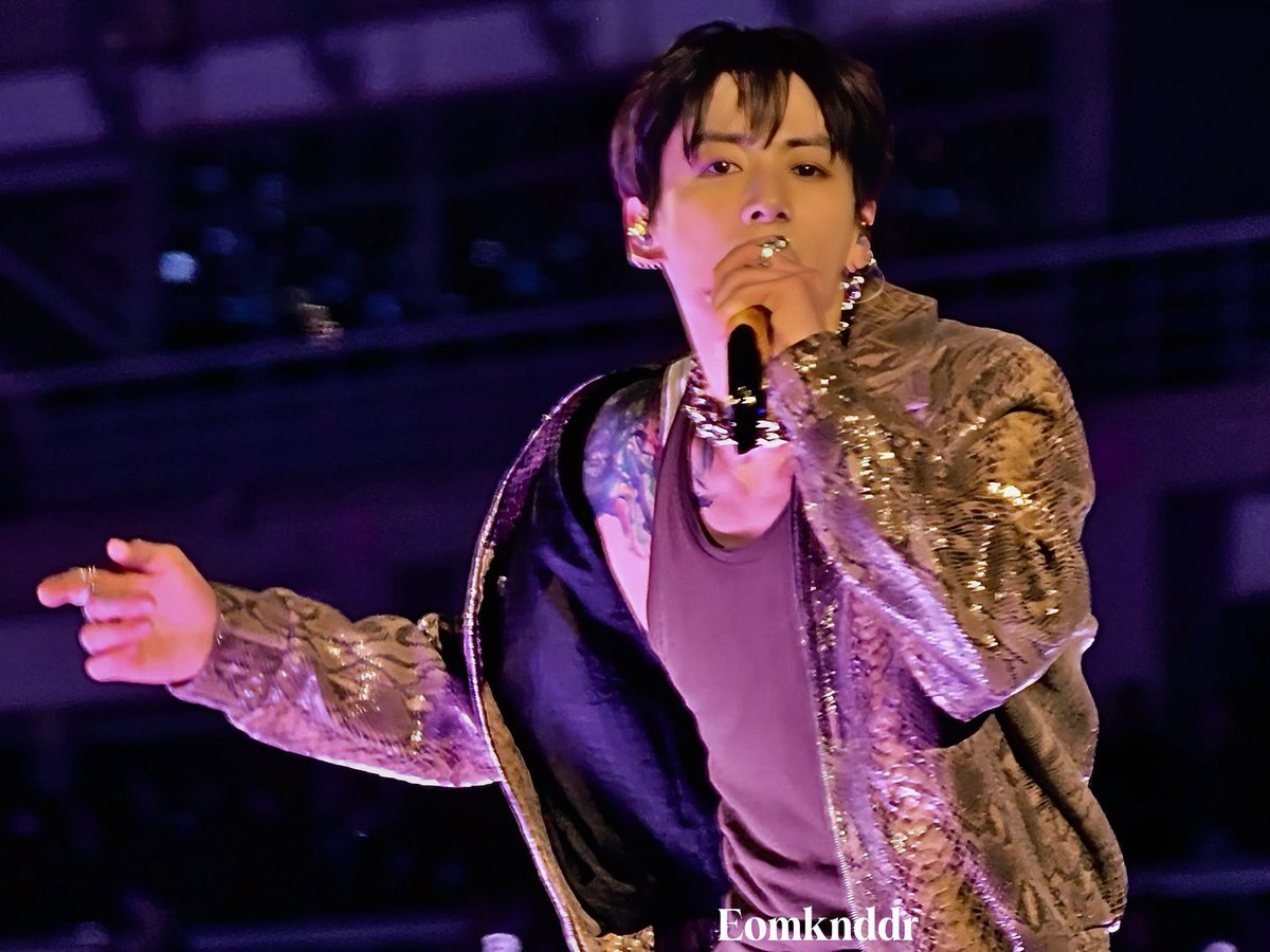 Ndr:) eomknddr tweet media