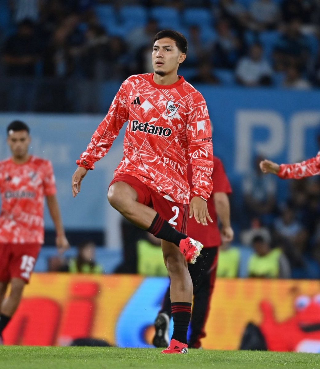 Gustavo López tweet media