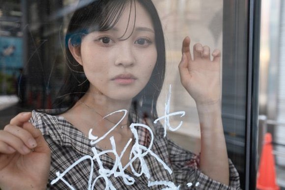 公衆電話にて。