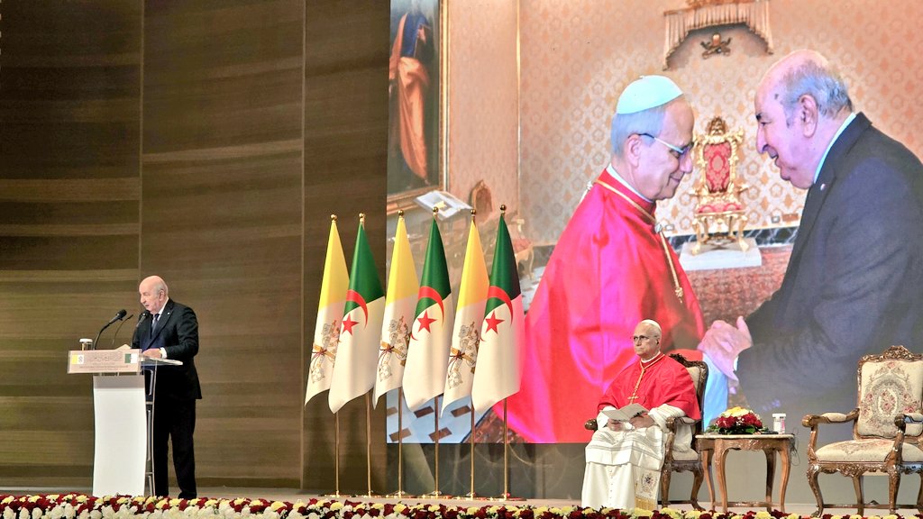 SavinaAmmassari's tweet image. Historic moment as Pope Leo XIV visits Algeria—the first ever papal visit—bringing a message of peace, dialogue and coexistence. A powerful symbol of bridge-building between cultures and faiths. #Algeria #Peace #Dialogue