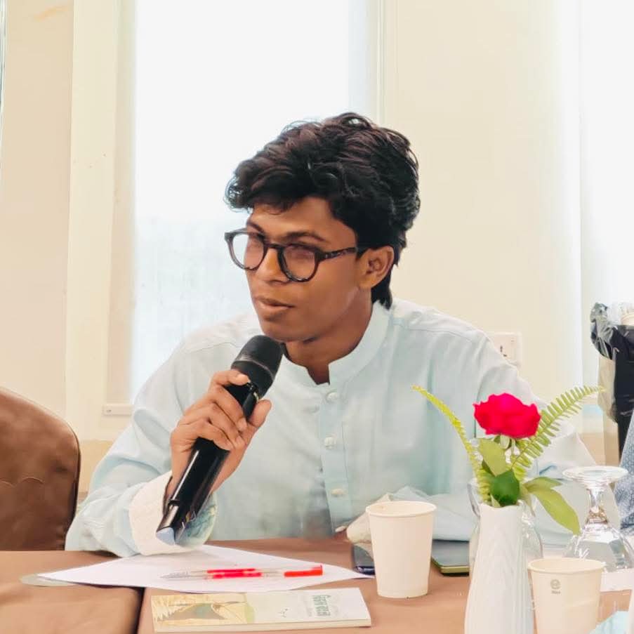 youcan_global's tweet photo. YOUCAN joined a consultation on fossil fuel transition in Bangladesh. Yudhishtir Chandra Biswas emphasized inclusive, just energy pathways for all. ⚡🌱 #JustTransition #ClimateJustice https://t.co/jC9zOLlsVs