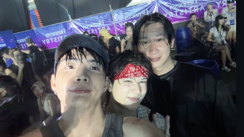 ᘉ26ପଓ tweet media