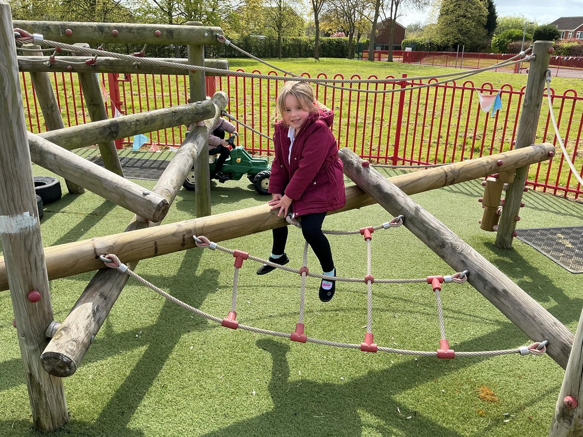 Lakeside Primary tweet media