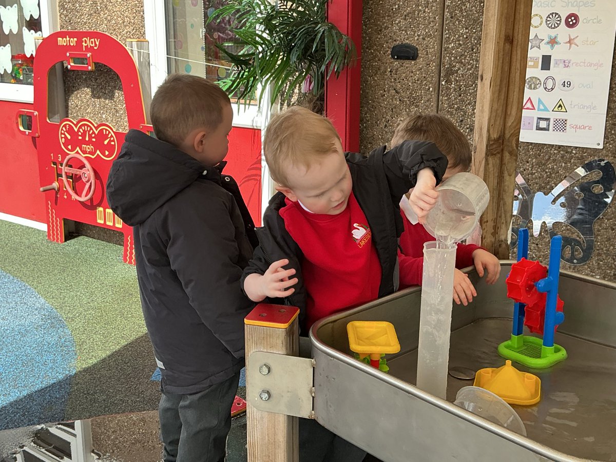 Lakeside Primary tweet media