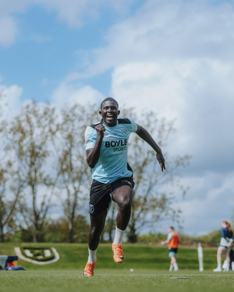 West Ham United tweet media