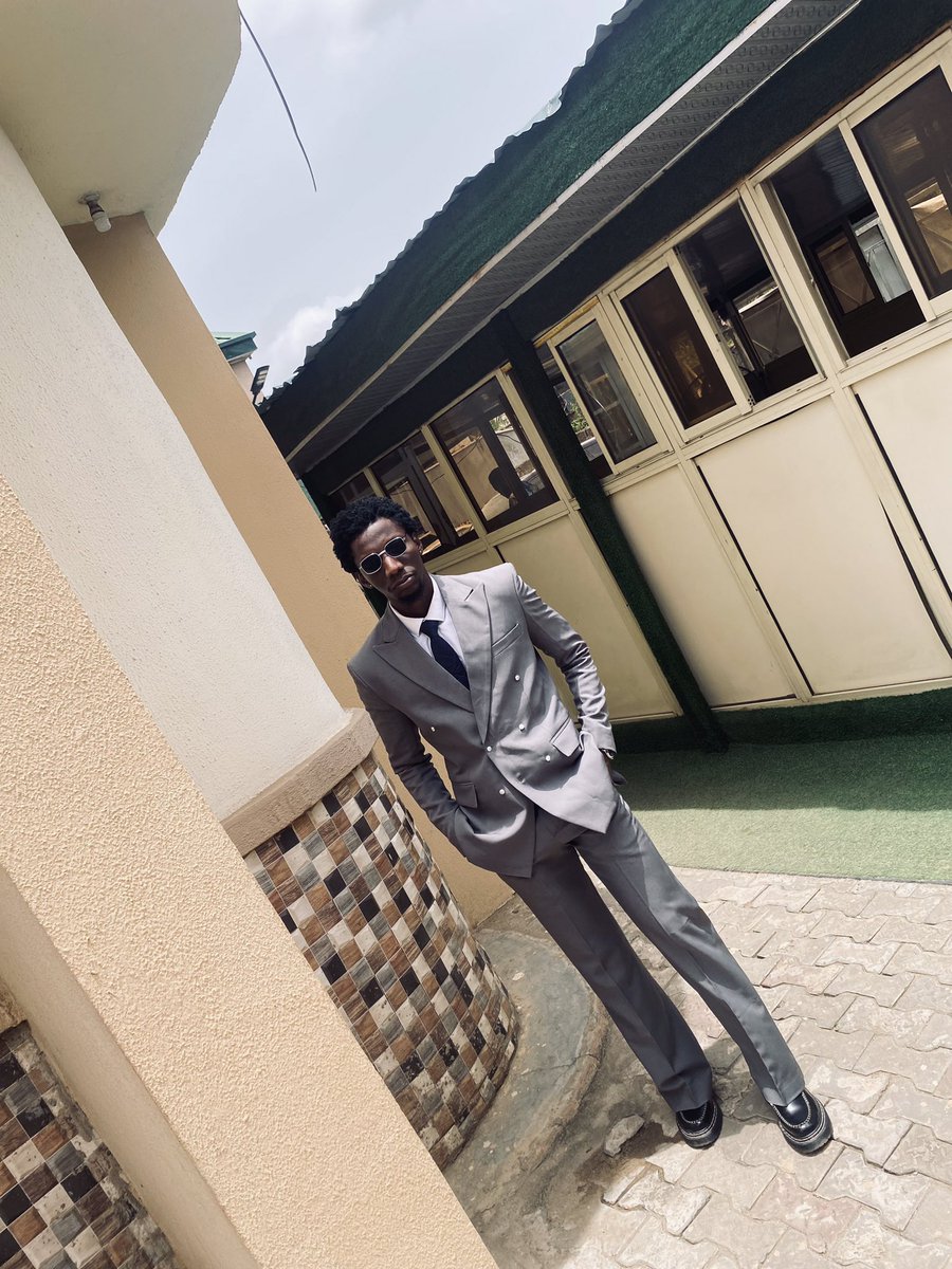 Bright_Mo tweet media