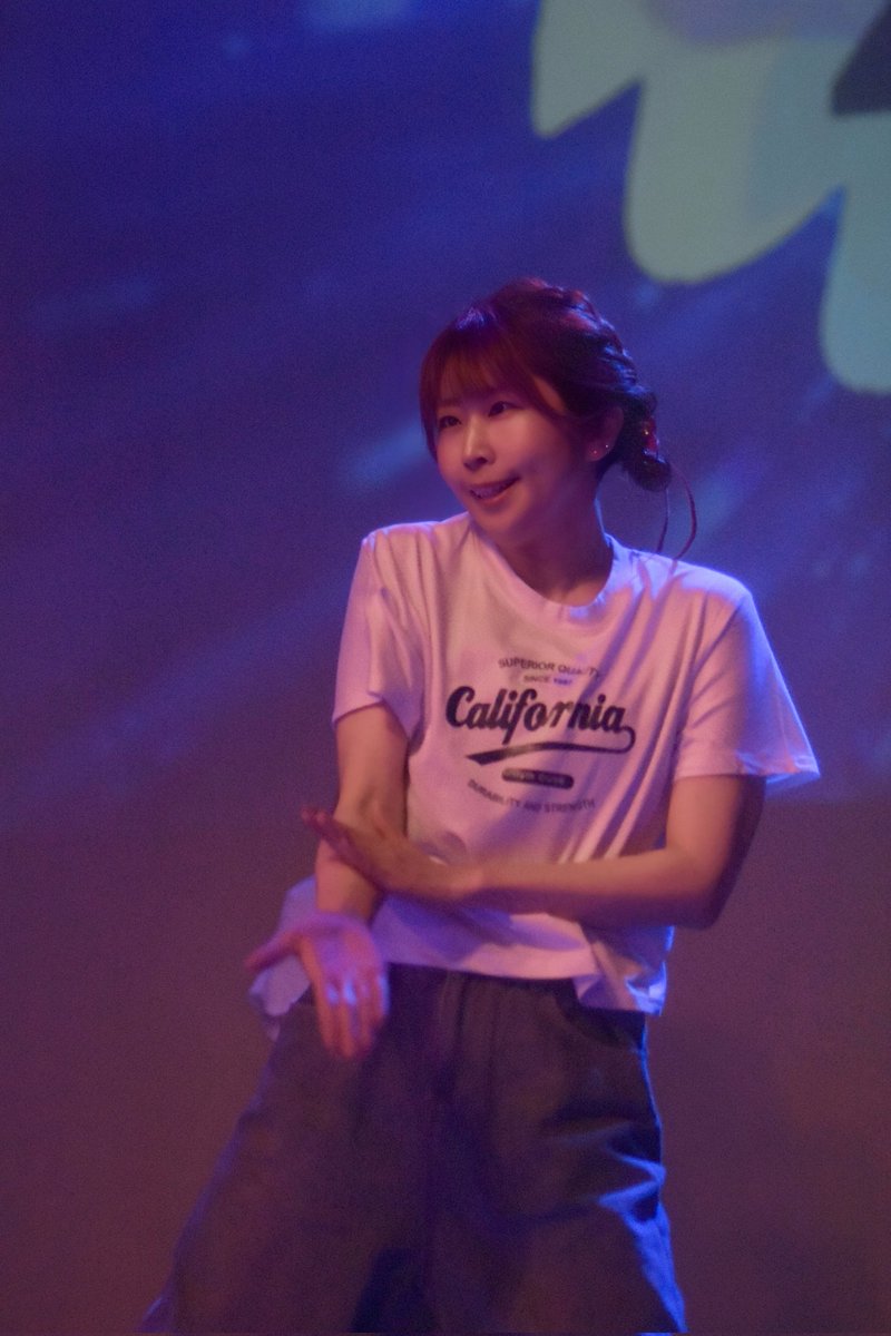 あつむ tweet media