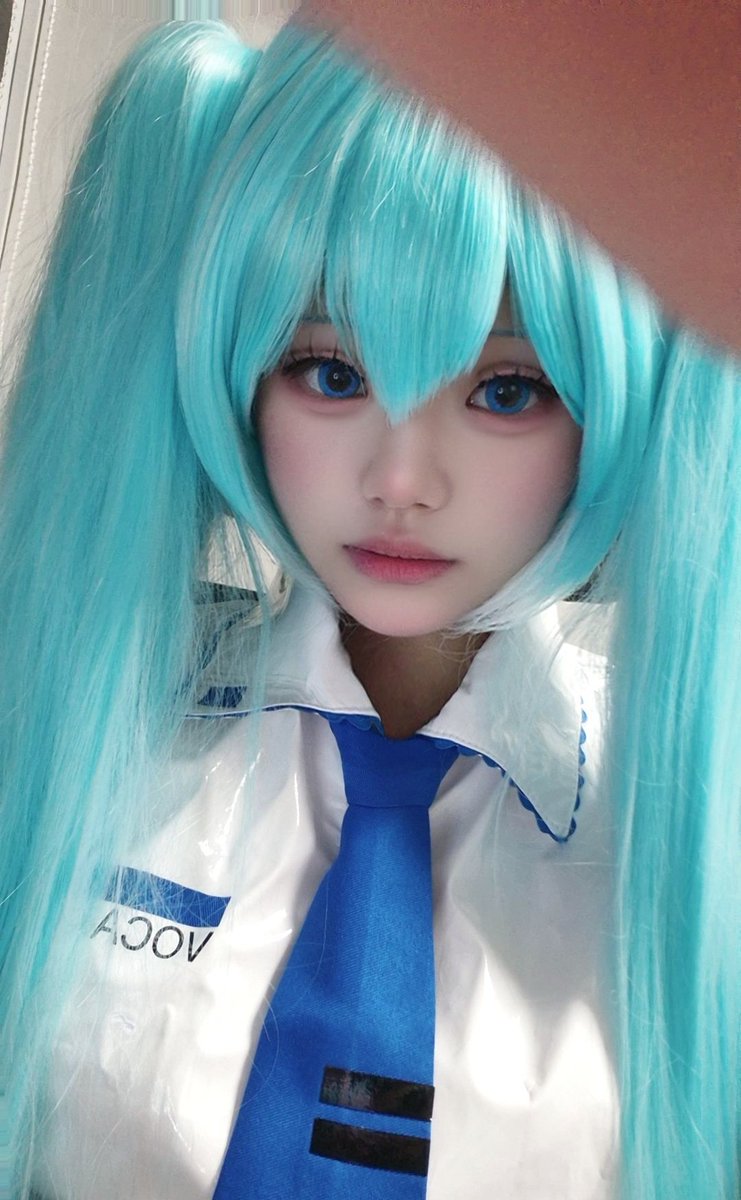 츄앵 tweet media