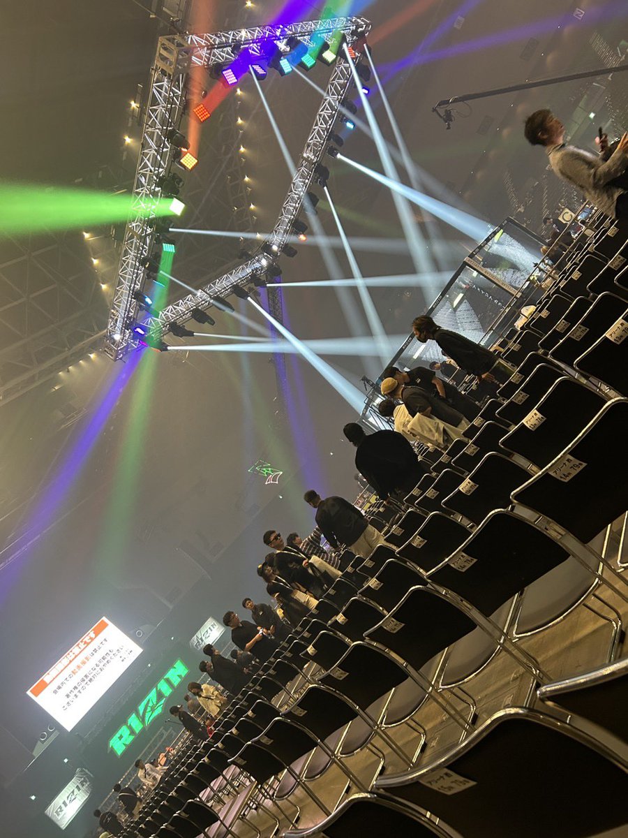 ぷれいぼい tweet media