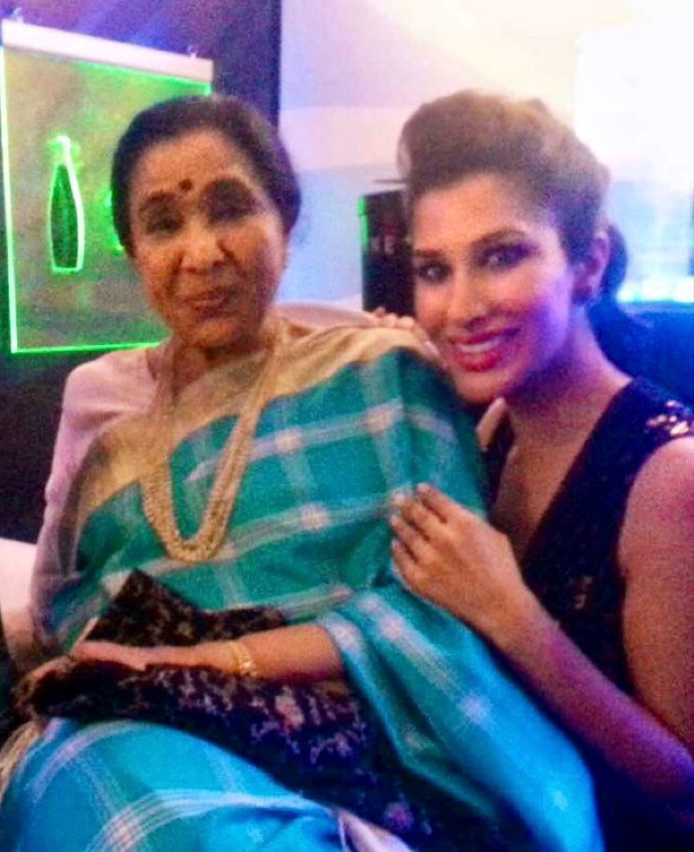 Sophie C tweet media