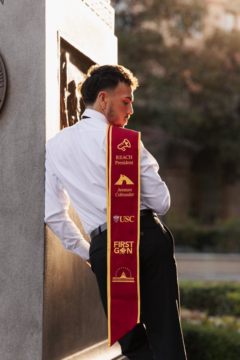 jackmurphyyyy's tweet image. it’s time that y’all see these 🎓