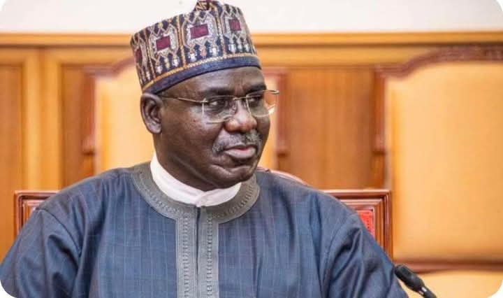 Azlannnn tweet media