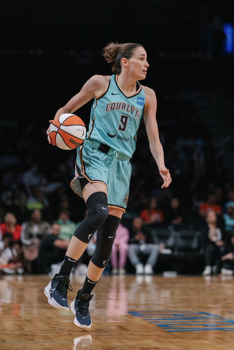 Khristina's tweet photo. Allen is returning to the New York Liberty after stints with the Chicago Sky, Connecticut Sun and Phoenix Mercury. A proven perimeter shooter and defender, she’s expected to provide depth off the bench as New York looks to make another championship run. https://t.co/TCPK9i3dOh
