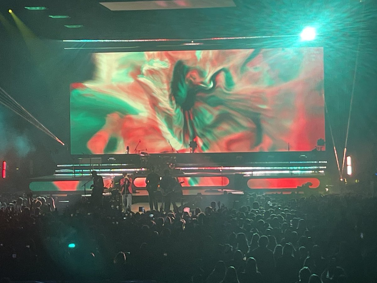 Kristina tweet media