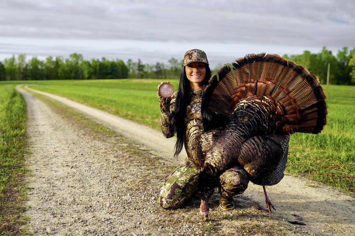 FOXPROInc's tweet photo. The FOXPRO Crimson Hen claims another longbeard! Sahara Poole getting it done in Virginia. #FOXPRO #TurkeyHunting #WeLiveForThis https://t.co/G6XMOOVLmL