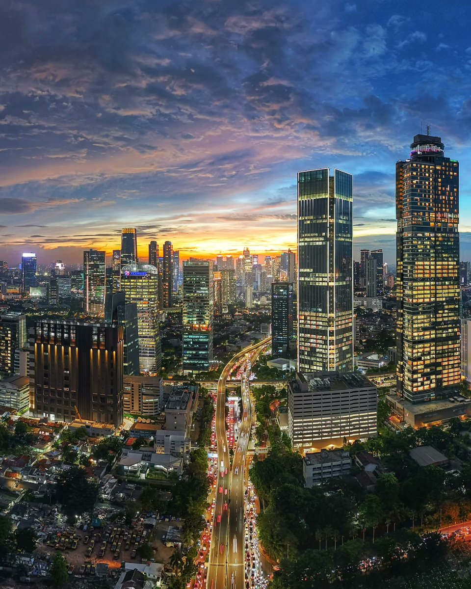 AmazingCities tweet media