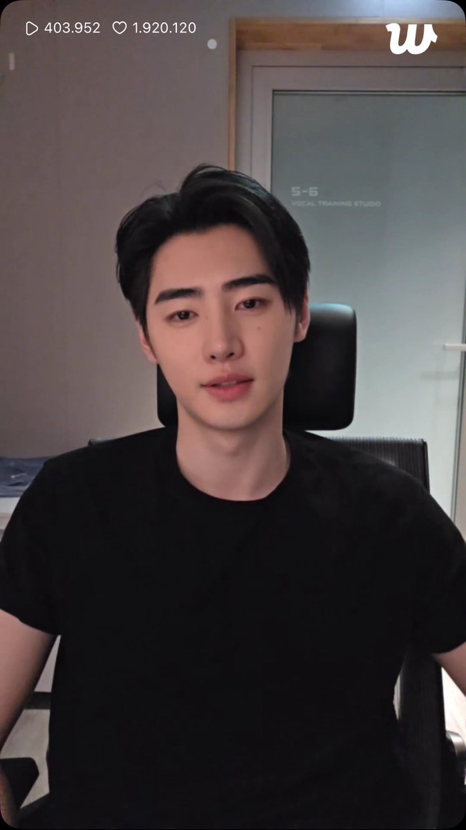 [INFO] 260413

Sunghoon is now live on Weverse! 

<a href="/ENHYPEN_members/">ENHYPEN</a> <a href="/ENHYPEN/">ENHYPEN OFFICIAL</a> #ENHYPEN #엔하이픈