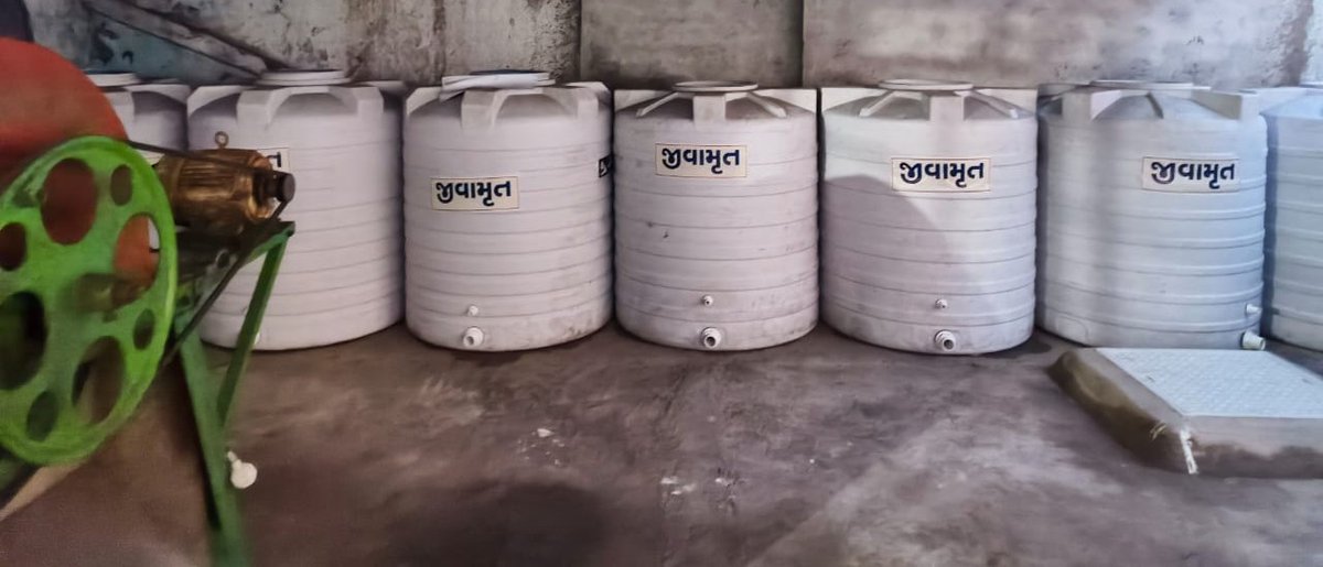 AgriGoI's tweet image. Supporting natural farming through bio-input supply 🌱

In #Surat, #Gujarat, PBM Surat SPNF Producer Company Ltd., a natural farming #FPO, has established a Bio-Resource Centre (BRC) for commercial production of Ghanjeevamrit, Beejamrit &amp;amp; other bio-inputs, enabling other farmers