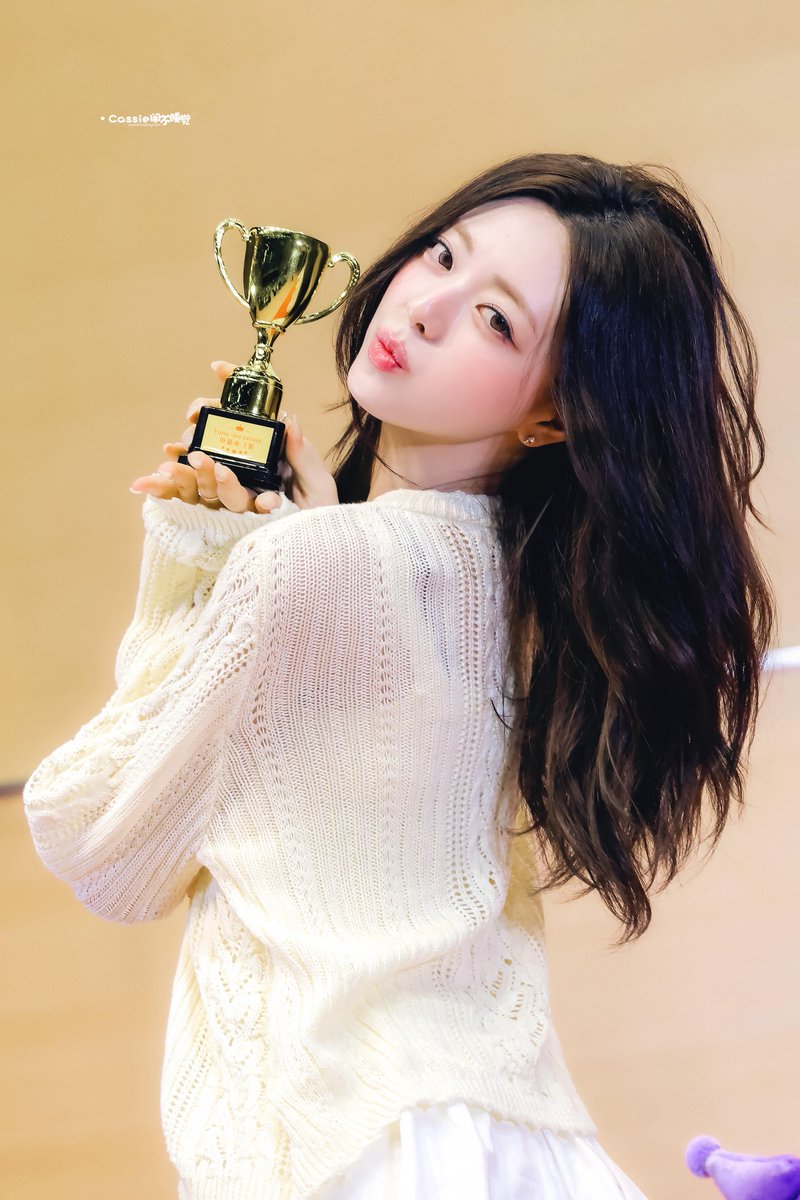 bling1209's tweet photo. 여리폭닥하찌존예여친..💕 https://t.co/SpNh9gNlHx