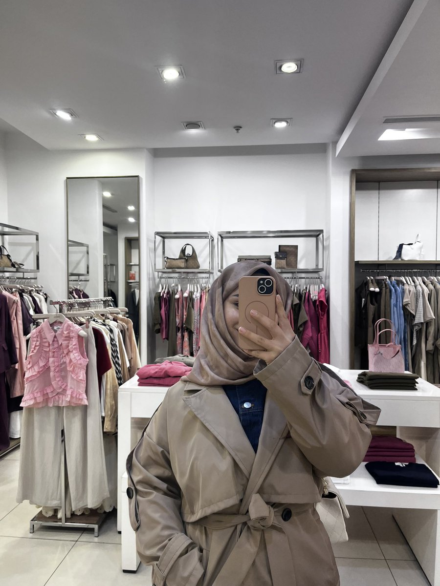 müzehher 🌸 tweet media