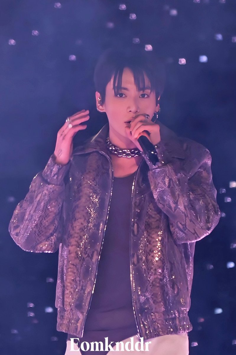 Ndr:) eomknddr tweet media