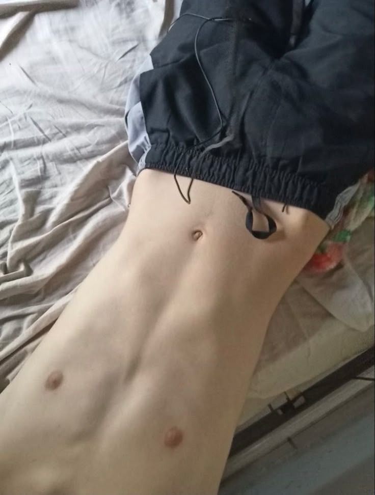 korirori_1's tweet image. Kavehs routine because he canonically forgets to eat and thin

(Some things are based off of hc's because not everything is stated in lore)

Male thinspo and mealspo thread for #edtwt #shedtwt #weightloss
