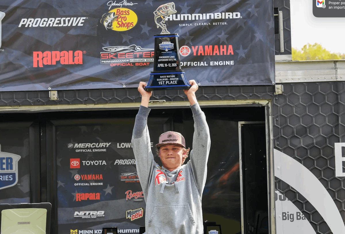 outdoorsmencom's tweet image. After losing the lead on Day 2, 17-year-old Rex Reagan came back swinging with the biggest bag of the tournament (17lbs, 5oz) to lock up the win at Cherokee Lake in the B.A.S.S. Nation Event!

48lbs, 1 oz over three days = dominant 🏆
-
-
-
#bassfishing #bassnation #angler