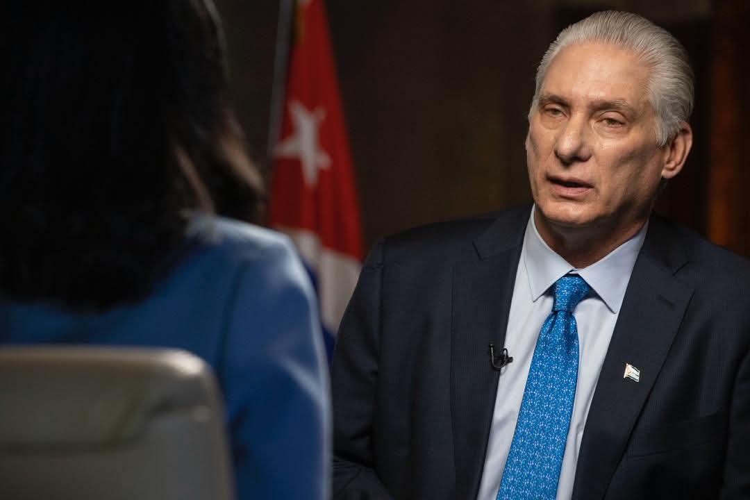 Presidente <a href="/DiazCanelB/">Miguel Díaz-Canel Bermúdez</a> a <a href="/MeetThePress/">Meet the Press</a>:
"En #Cuba las personas que están al frente y en las responsabilidades del Gobierno no las elige el Gobierno de los Estados Unidos ni las mandata el Gobierno de Estados".
#YoSigoAMíPresidente #LatirAvileño