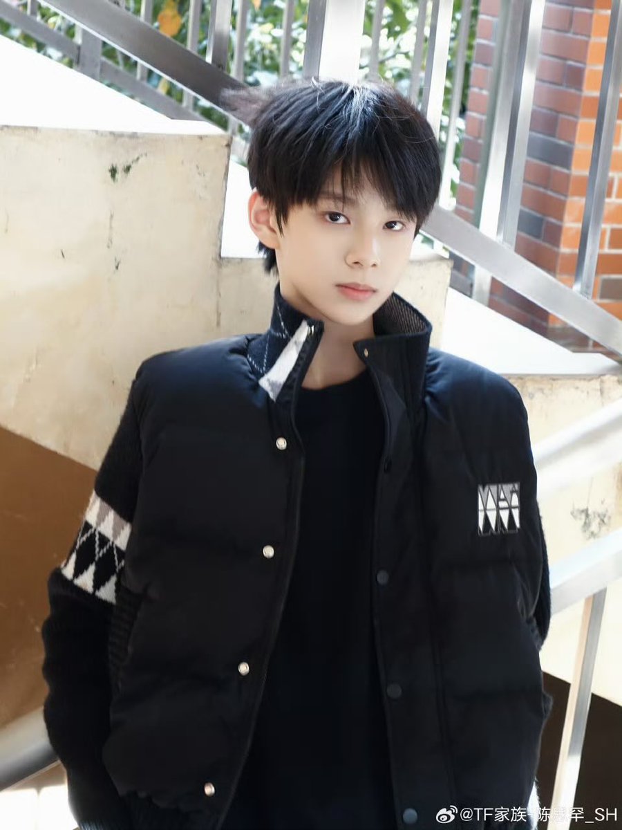 CHENSIHAN_TH tweet media