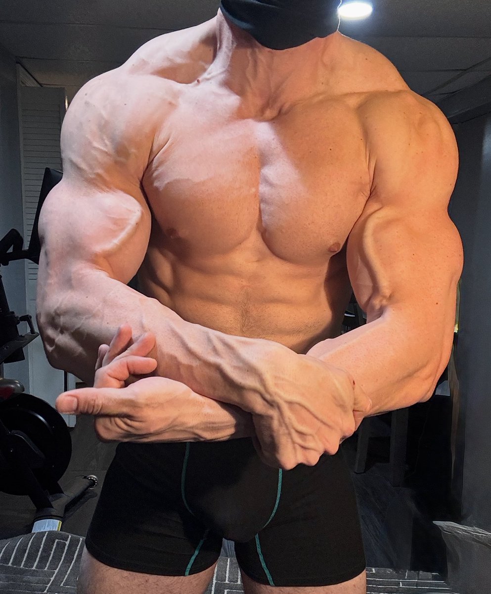 👑Lord Beefcake tweet media
