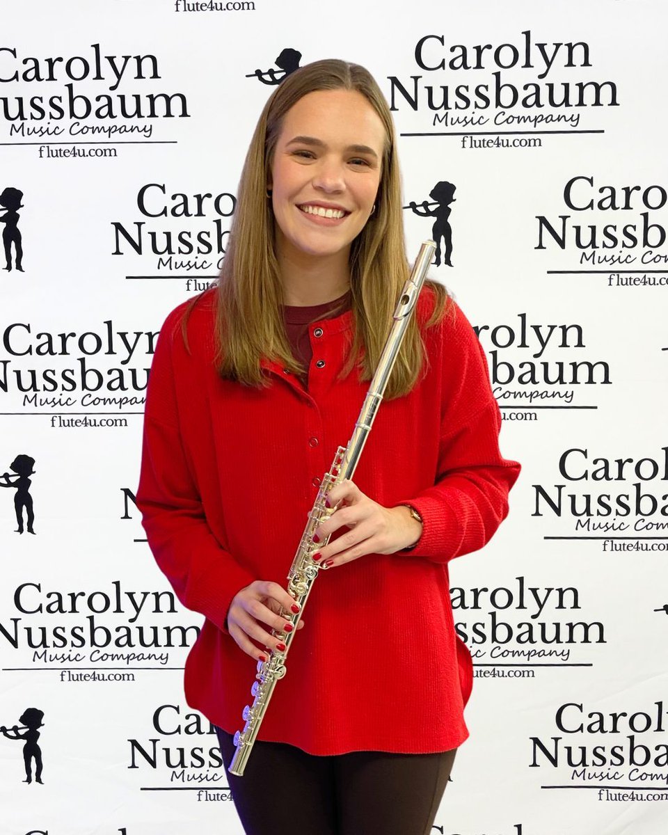 flute4ucom's tweet photo. Congratulations, Audrey! We hope you love your new #Muramatsu. 😁 Our #flute specialist Ana guided her through trying different instruments until she knew she found the right one. Audrey said, "I love my new flute and I had a great time trying #flutes!"

We're so happy for you! https://t.co/kgDaVrNWZJ