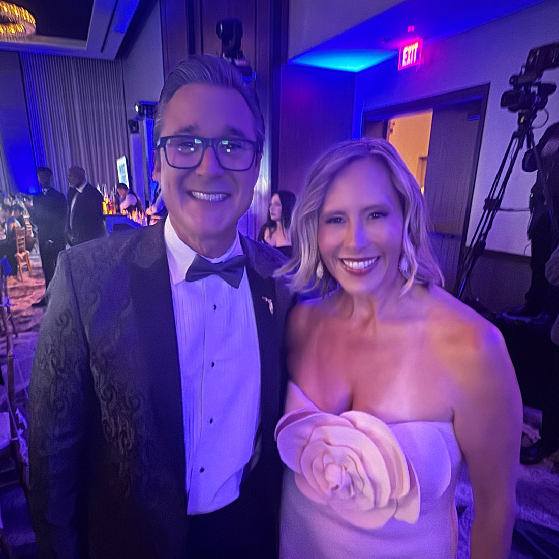 keepawolfson's tweet photo. Judge Andrea Wolfson was honored to attend Kristi House's ✨ Twilight in Santorini ✨ Gala this weekend in Coral Gables. Read more: https://t.co/IrgKuBJCuW https://t.co/tNyqsSEjXK