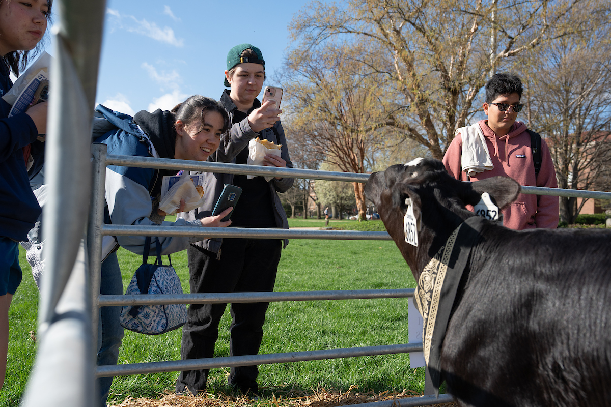 Purdue Agriculture tweet media