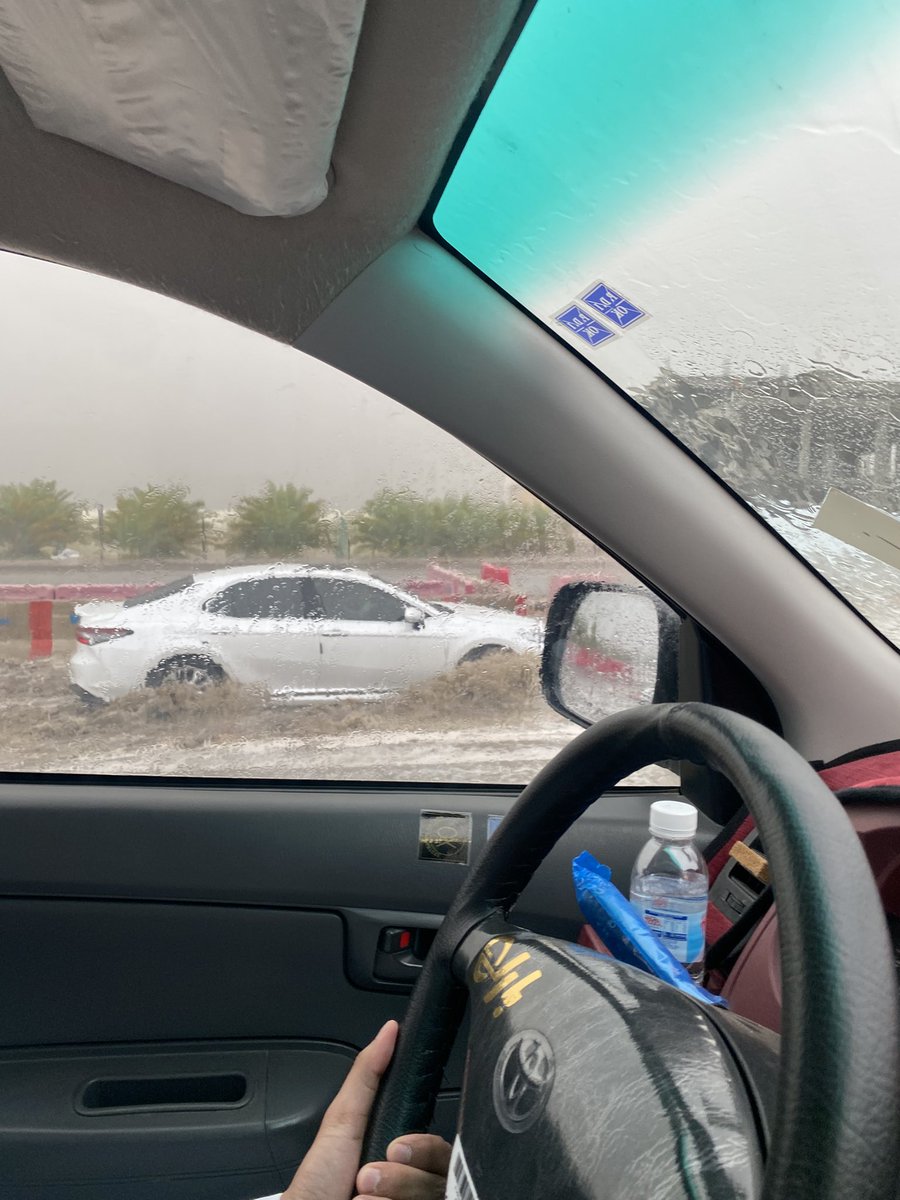 إنسان بَحت tweet media