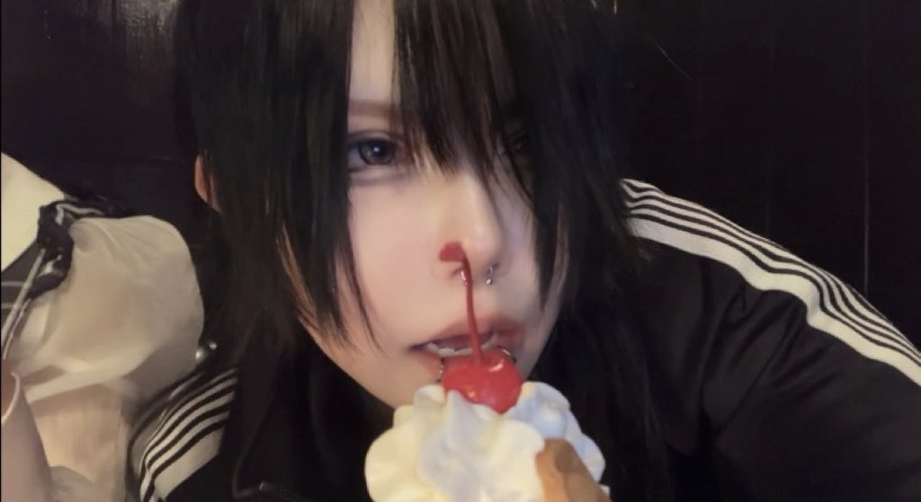 絶対的666666 tweet media
