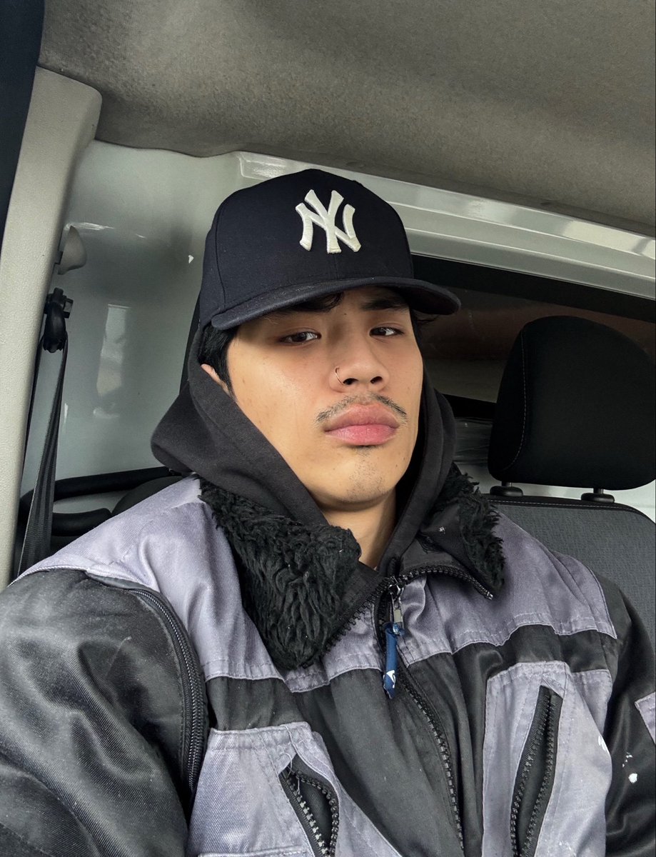 lostboy ♡ ϟ tweet media