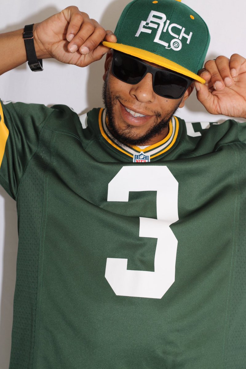 DJ RichFLo tweet media