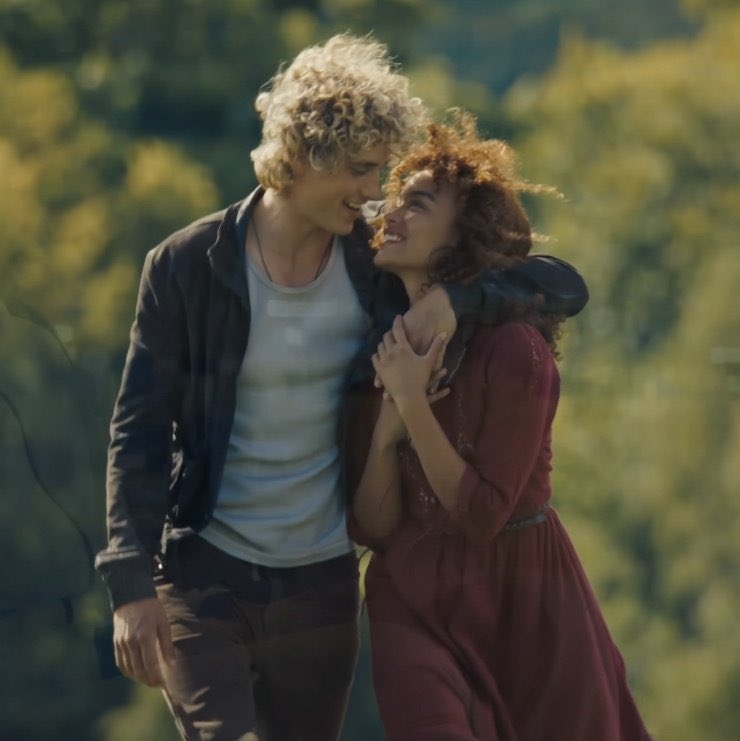 ella🏹 tweet media