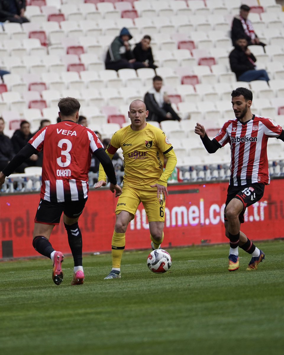 İstanbulspor A.Ş. tweet media