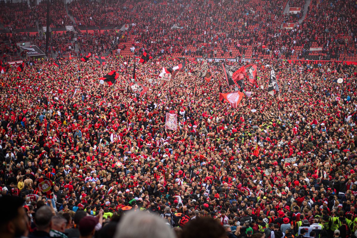 Bayer 04 Leverkusen tweet media