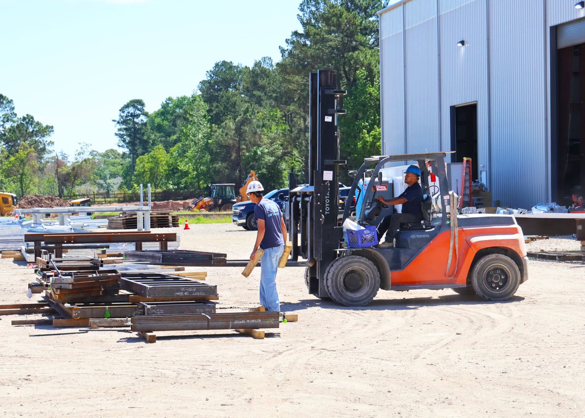 emiproductshtx tweet media