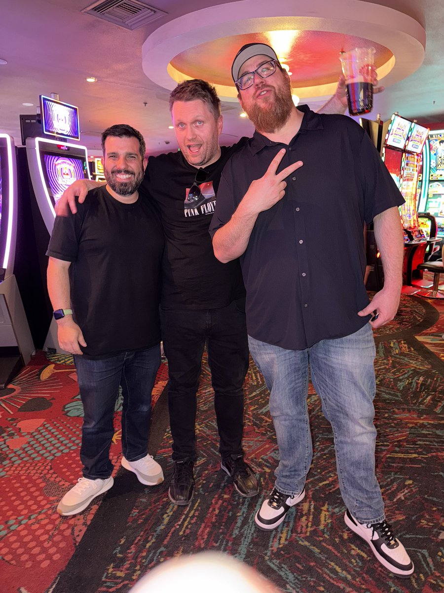 H U G H E Z Y 🇮🇪 tweet media