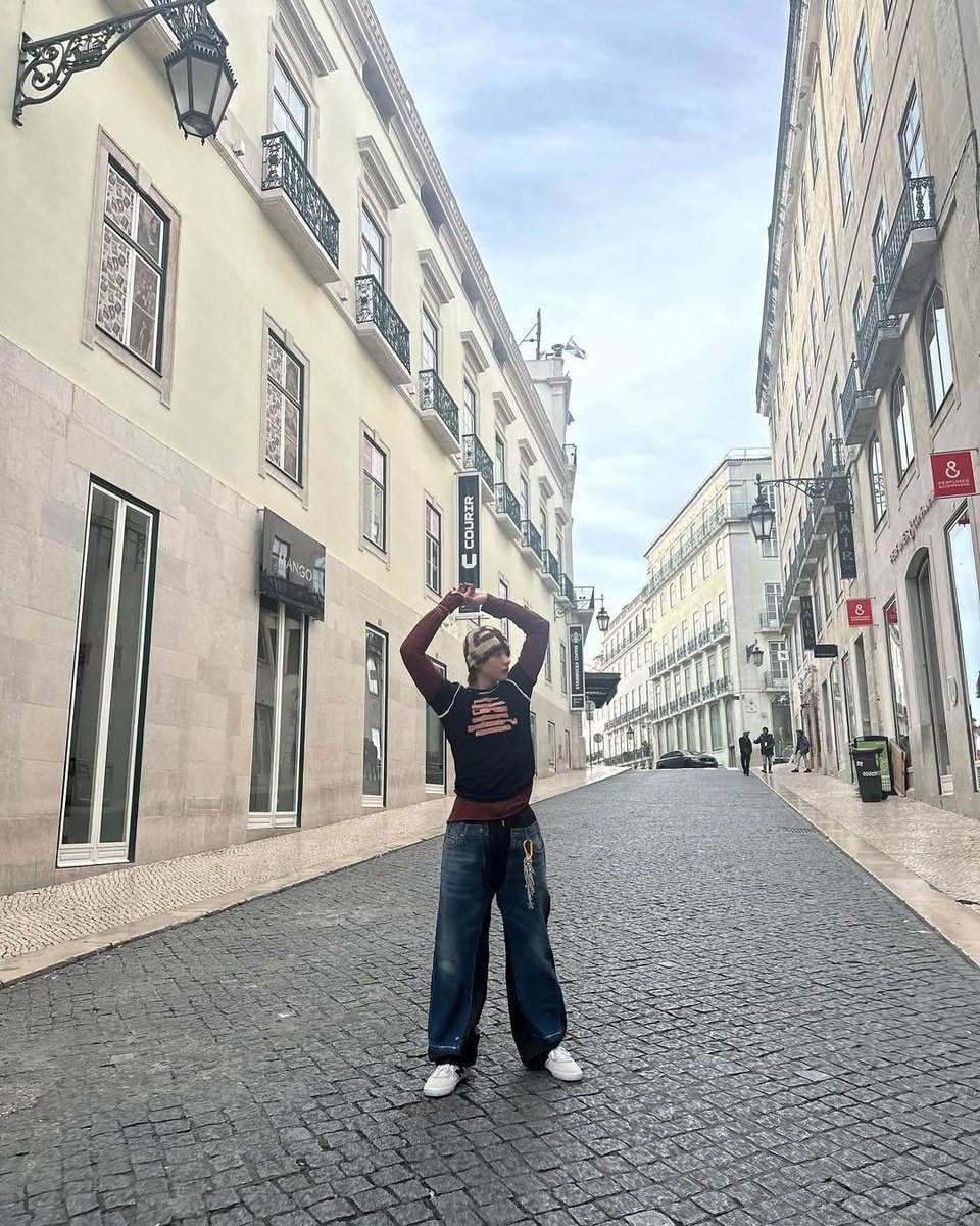 N년 전 오늘의 앤톤 tweet media