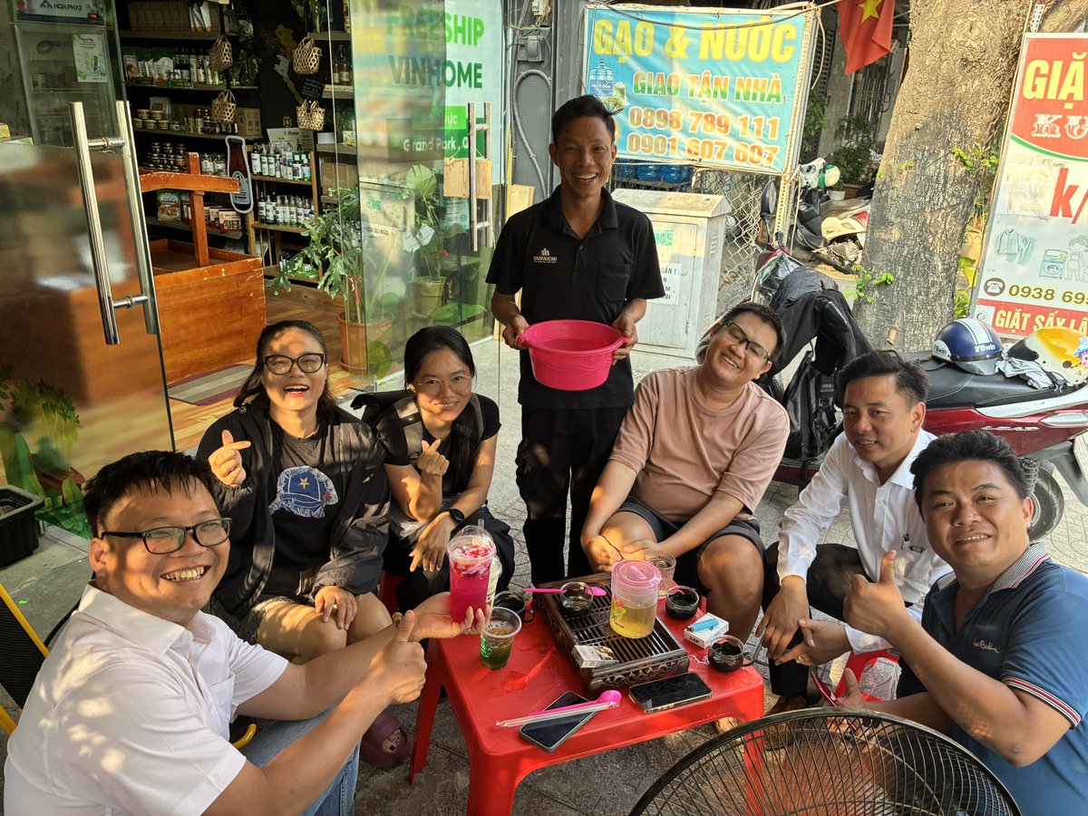 Phạm Hoa | Holly tweet media