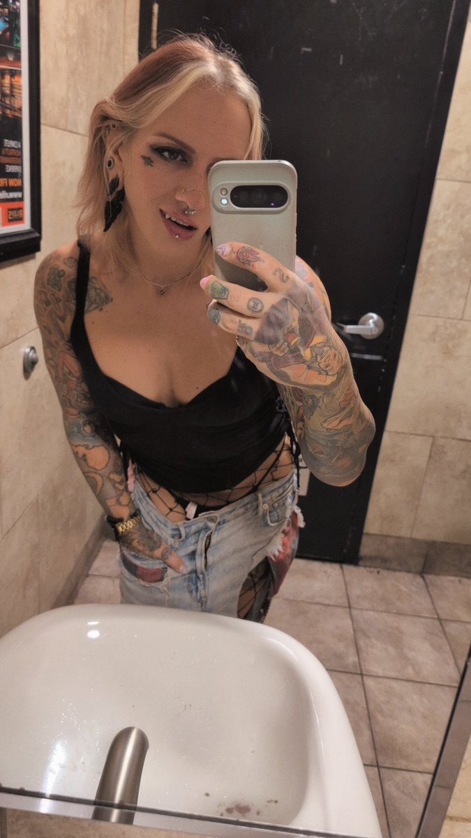 this is how I'll dress to meet your parents