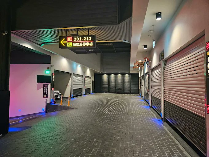 刺青女 tweet media