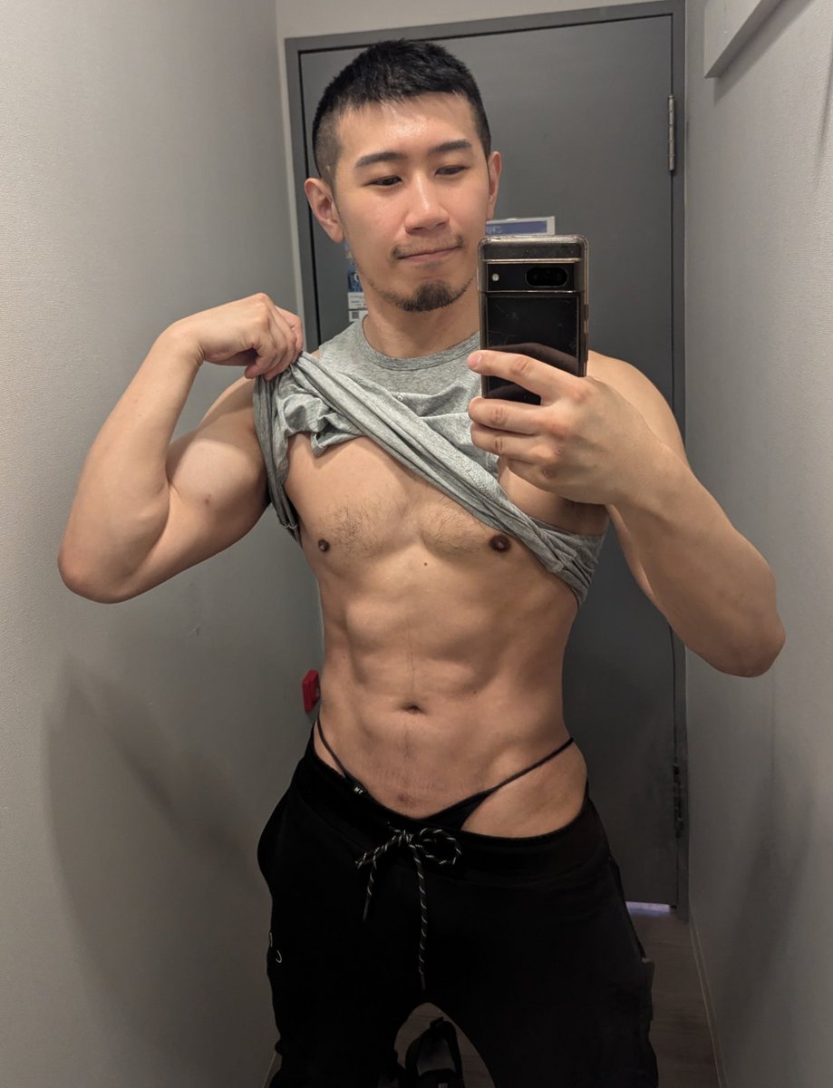 SATYROI隼斗 tweet media